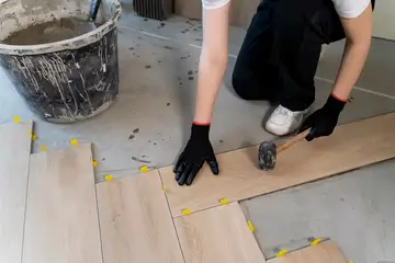 high-angle-worker-tiling-floor (1)